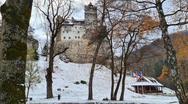 turismul afectat din cauza pandemiei incasarile castelului bran s au prabusit anul trecut