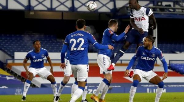 everton tottenham scor final in fa cup partida cu noua goluri decisa in prelungiri