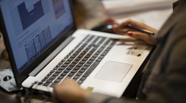 raportare teste covid in scoli platforma dsp nu inseamna ca directorul trebuie personal sa introduca datele