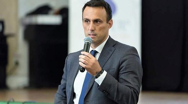 tehnologiile viitorului  pe piata asigurarilor  valentin ionescu  efect profund asupra pietelor financiare