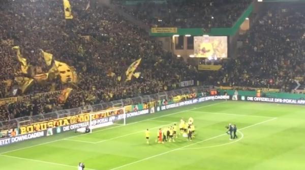 dortmund tot mai departe de titlu borussia un pas gresit cat o infangere