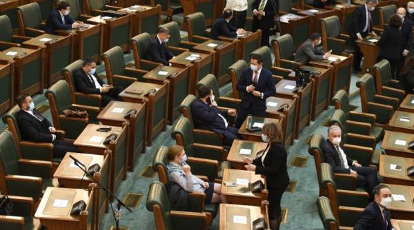 senatul a adoptat proiectul de desfiintare a institutului revolutiei romane din decembrie 1989