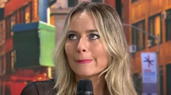 laura cosoi in lacrimi detalii dupa moartea tatalui ei ucis de covid 19 traznet cand au spus ca trebuie sa caute un pat la ati in tara a fost ingrozitor