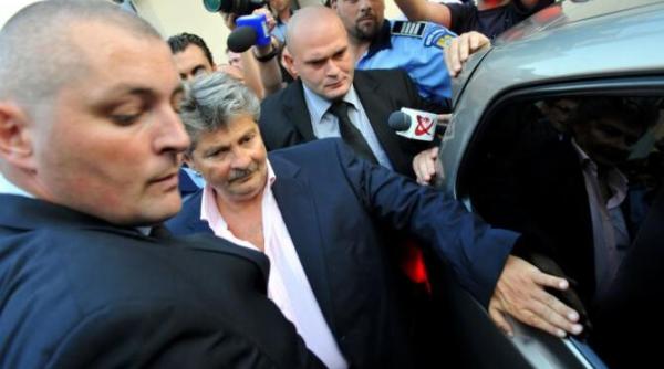 medicii i au amputat piciorul lui sorin ovidiu vantu urmare a unei infectii foarte grave pe care a facut o in inchisoare a fost in coma