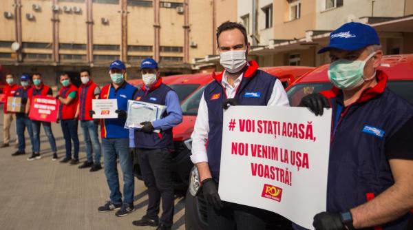 noi uniforme la posta romana horia grigorescu acum postasii au doar niste geci