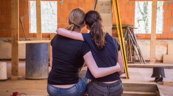 un an fara imbratisari efect asupra sanatatii mintale cercetatorii increzatori evoluam spre a ne adapta