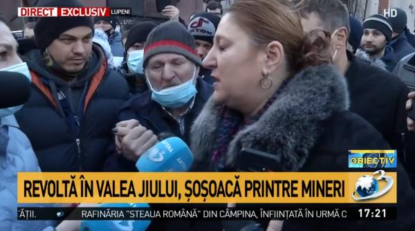 diana sosoaca a inceput sa planga langa mineri nu vor renunta ma duc sa le iau vitamine