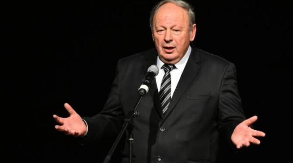 israel relaxare sub reguli stricte medicul roman herman berkovits locurile pentru vaccinati diferite de cele pentru nevaccinati distantare de 7 si 15 metri