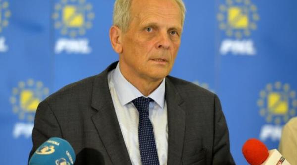 theodor stolojan despre cheltuielile din romania mesaj ferm pentru guvern suntem caz unic in europa avem doua cai de urmat