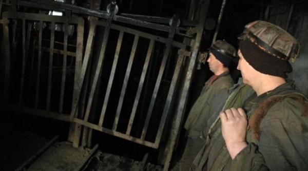 de ce nu a fost lasata in mina lupeni  ce nu s a vazut la tv  sosoaca  guvern de inalta tradare nationala  arestarile sa inceapa din aceasta noapte