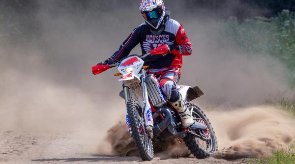 motociclist cazut intr o rapa adanca de opt metri salvat de pompieri care e prima ipoteza a anchetatorilor