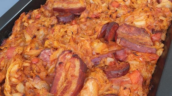 varza calita cu afumatura cum se prepara reteta