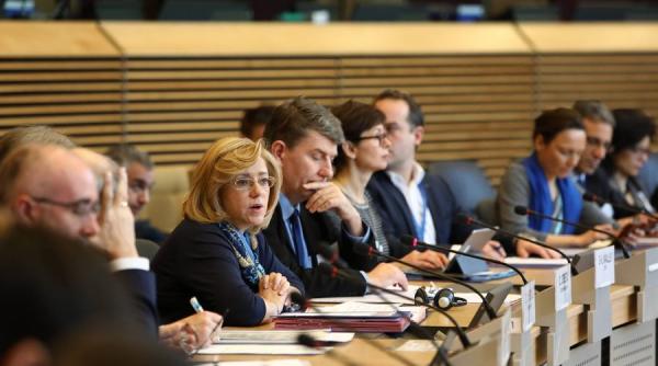 corina cretu dupa protestele de la mina lupeni s a intamplat exact cum speram sa nu se intample mai importante bataliile politice