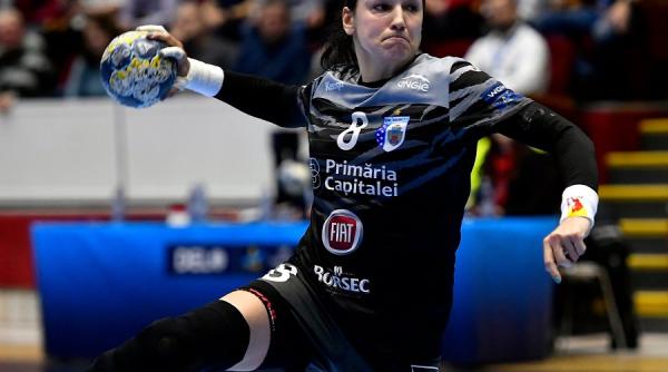 cristina neagu e o sansa unica nu te poti gandi ca mai ai timp