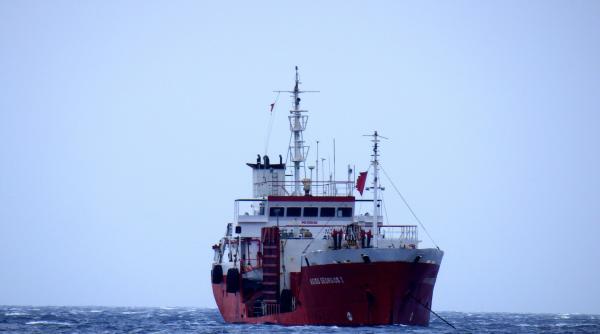 disputa noua intre turcia si grecia  nava de cercetare  hartuita cu avioane militare