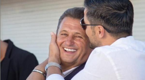 liviu varciu schimb de replici cu una dintre fiicele lui nea marin e geloasa rau de asta m a infiat pe mine nea marin