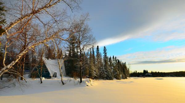 un lac inghetat a fost transformat in pista de aterizare a avioanelor video