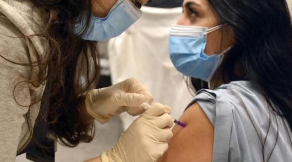 aurul lichid da mapamondul peste cap razboi pe vaccinul covid 19 rolul rusiei si chinei