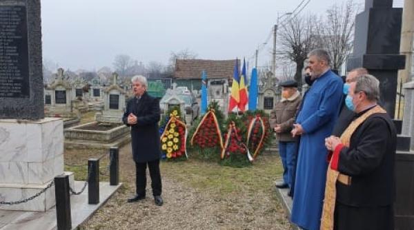 comemorarea eroului aviator traian darjan 76 de ani de la ultima decolare s a citit poezia acvila carpatina