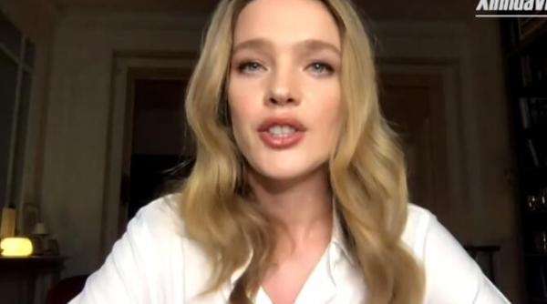 top modelul natalia vodianova desemnata ambasadoare a bunavointei pentru a apara sanatatea sexuala a femeilor video