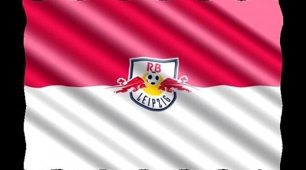 rb leipzig condusa dintr un penalty controversat a castigat in ultimul minut cu monchengladbach