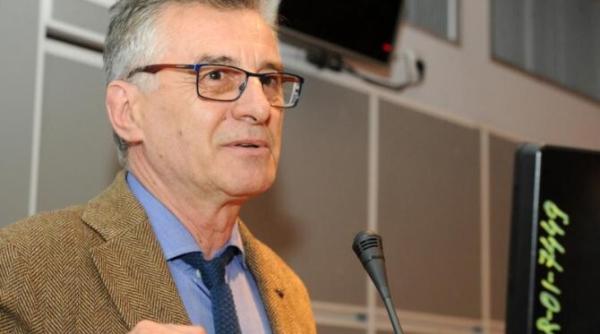 revolta in cultura din timis de ce ocrotiti un manager turnator la muzeul de arta