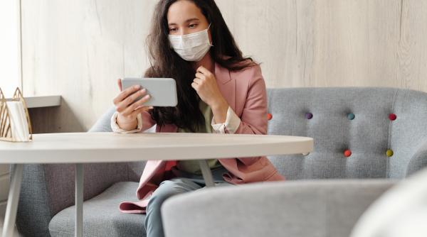 cum deblochezi un iphone cu face id daca porti masca metoda care functioneaza