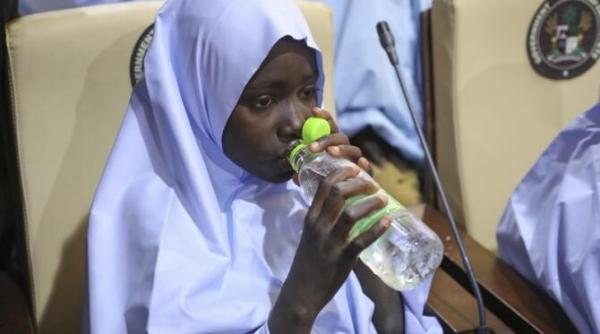 elevele rapite din internat in nigeria au povestit drama traita multe au fost ranite