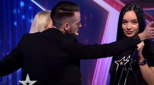 romanii au talent moment traumatizant daca vine iar aia eu plec juratii au ramas masca