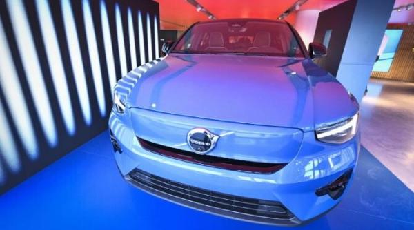 volvo va vinde doar masini electrice din 2030
