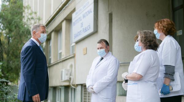 usr ocupa insp marius ungureanu lector de la o facultate de stiinte politice pus sef peste medicii care lupta cu pandemia