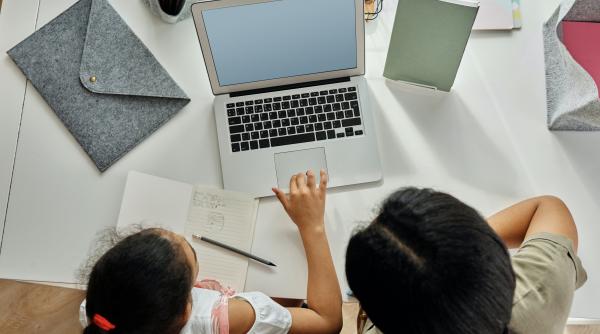 examenele online motiv de scandal mai multi elevi suspectati ca ar fi trisat la olimpiada