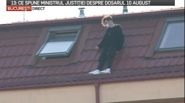 un tanar s a aruncat in gol psihologul radu leca subiectul nu aude ce se intampla in jurul sau