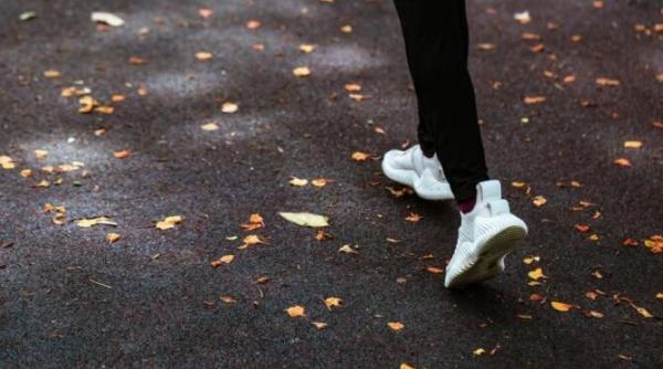 8 ore de sedentarism pe zi 75 de minute de sport intens hancu nutritionist nu stati si seara pe canapea