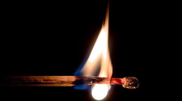 piroman prins in galati a incendiat