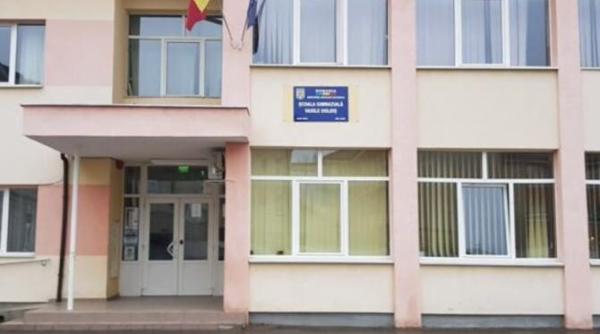 profesor de sport condamnat in 2012 trimis in judecata in doua dosare de purtare abuziva cum se apara