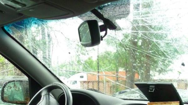 romsilva seful ocolului silvic breaza agresat masina distrusa