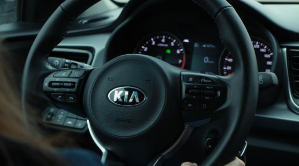 sute de mii de masini kia rechemate in service risc de incendiu in mers