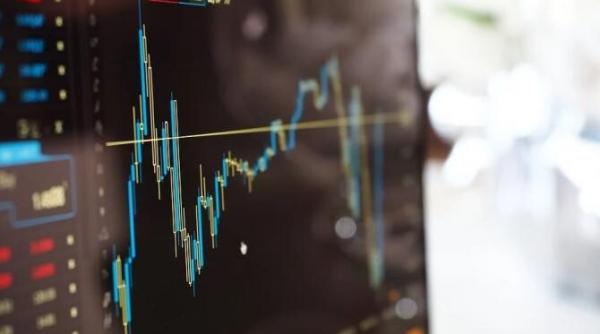 bursa de la bucuresti sedinta de tranzactionare s a inchis cu toti indicii pe scadere