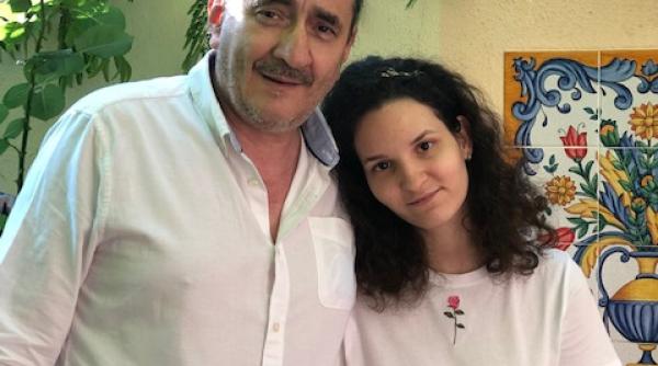 imbolnavirea dupa vaccinarea anti covid ce a patit mirel curea si familia sa