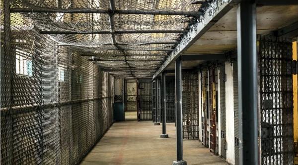 navalnii a parasit colonia penala ik 2 a fost mutat intr un loc necunoscut