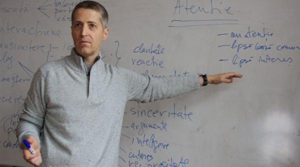 radu herjeu invitatul lui val valcu la interviurile dcnews