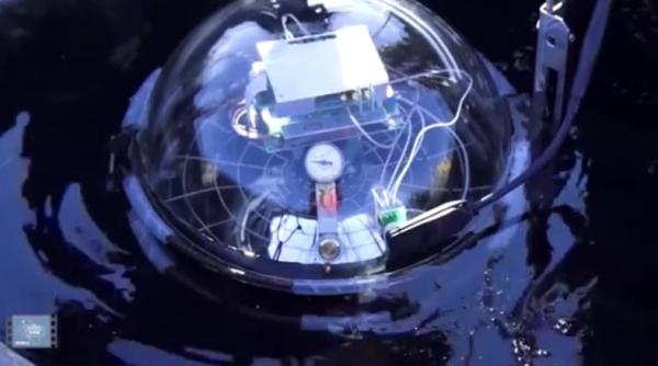 telescop gigantic lansat de rusia pe fundul lacului baikal care este scopul sau video