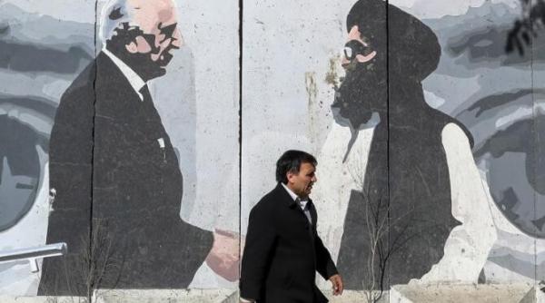 afganistan emisarul american va participa la discutiile de la moscova