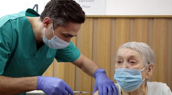 daca o persoana are reactii adverse ceva mai grave poate sa refuze rapelul comitetul de vaccinare clarificari