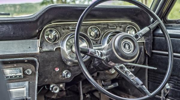 amenda de 10 000 de lei pentru un botosanean care dezmembreaza masini