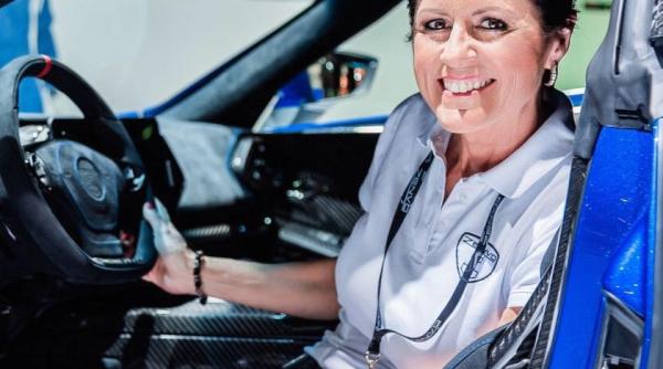 sabine schmitz prezentator top gear si pilot de curse a murit