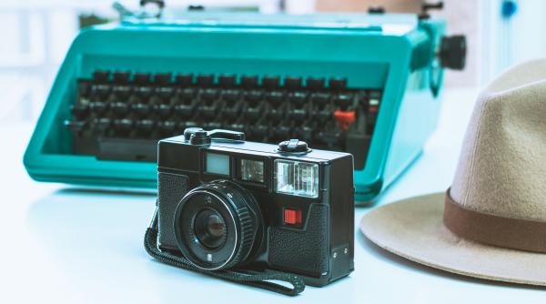 alina mavrodin vasiliu am fost printre cei care au mai tinut pixul in pozitia de lupta cum se incearca suprimarea unui cotidian