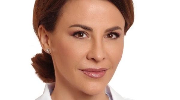 emilian imbri a zis ca adina alberts e o nulitate nimic mai fals managerul nu a fost in stare de o asemenea performanta