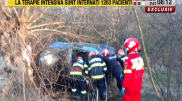 martorul unui accident din valcea retinut de politisti si ar fi lasat prietenii sa moara desi a vazut totul